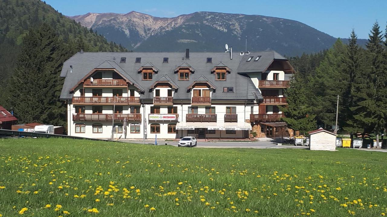 Apartmány a štúdiá Kamzík Donovaly Exterior foto